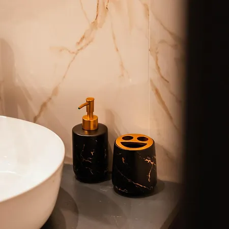 Marylin's Suite&spa Con Parcheggio Privato Lägenhet