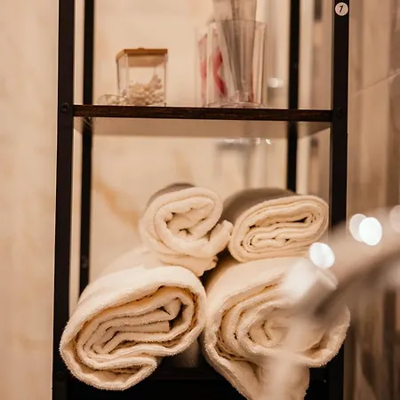 Marylin's Suite&spa Con Parcheggio Privato Lägenhet Como