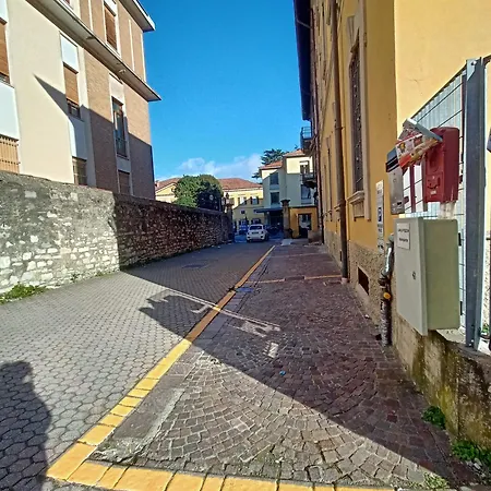Maison Giulietta E Con Parcheggio Privato Διαμέρισμα Όπως