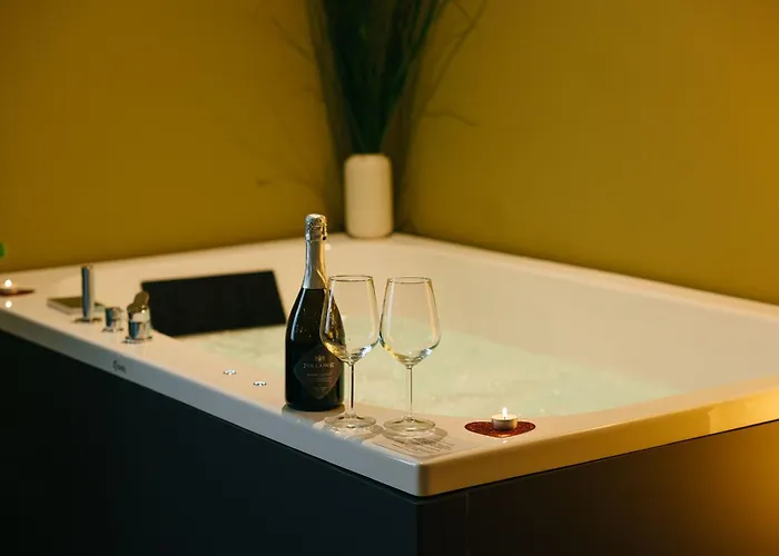 アパート Maison Giulietta E Con Parcheggio Privato コモ